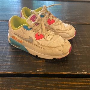 Girls Nike tennis shoes